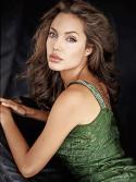 Citeste mai multe detalii despre articolul: Angelina Jolie - catwoman ?