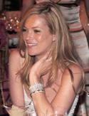 Citeste mai multe detalii despre articolul: Kate Moss si-a dat iubitul afara